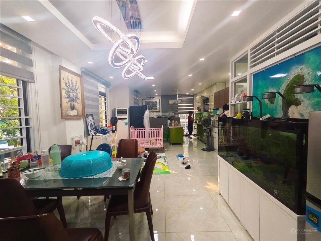 Giảm mạnh! 144tr/m2 nhà minh khai, 10m ra ô tô, ngõ thông kinh doanh, dân xây, mặt tiền 4.2m, sđcc