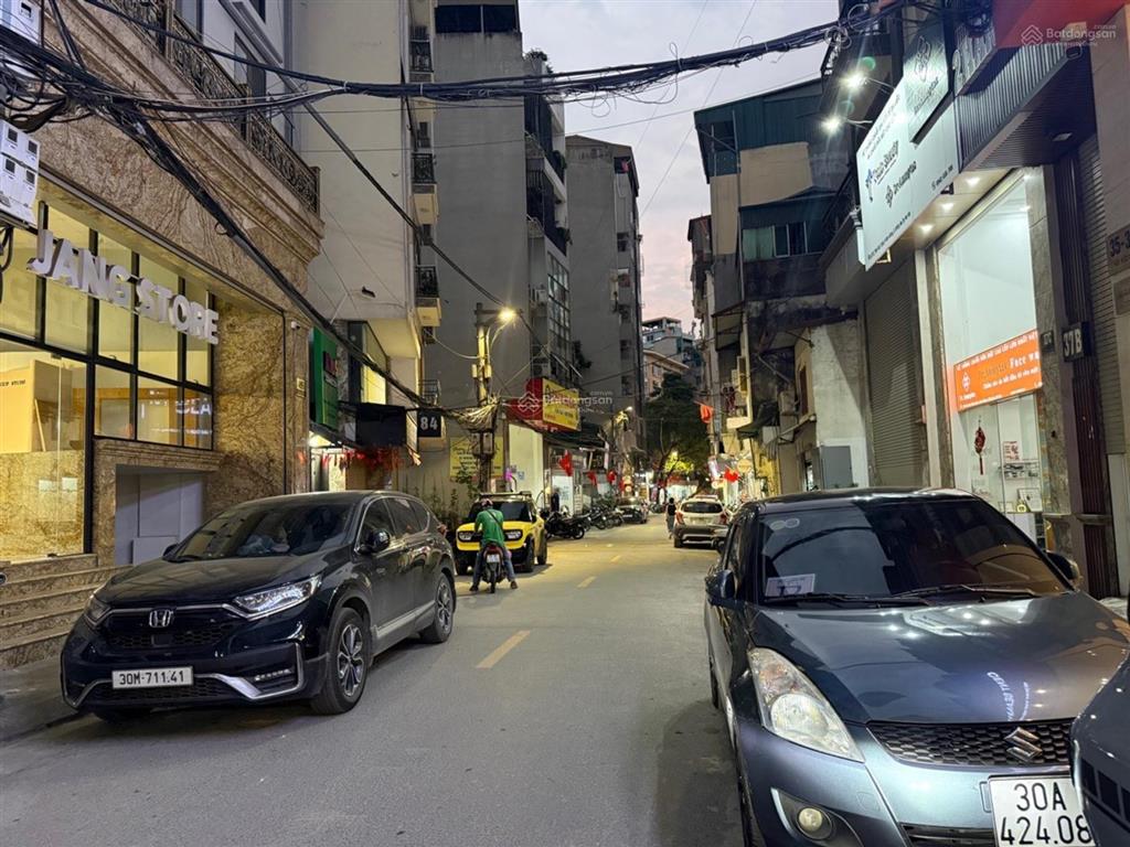 Bán toà nhà mp hồ đắc di, 140m2x9t, lô góc, mt 8.5m, mới xây, dòng tiền 130tr/tháng. giá chào 85 tỷ