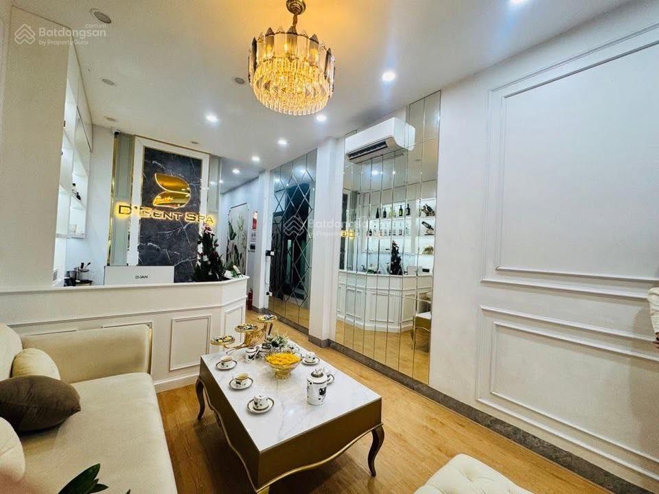 Bán nhà mặt phố trần khát chân, hai bà trưng 28m2, 5 tầng, giá 18.5 tỷ. duy nhất và hiếm.