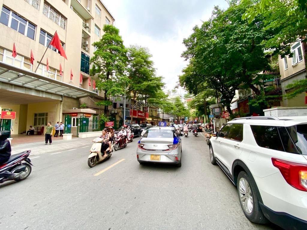 Bán nhà phố nguyễn đình chiểu, hai bà trưng 50m2, 4 tầng, giá 22.5 tỷ. ô tô kinh doanh.