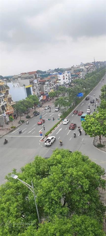 Bán nhà riêng đường ngô gia tự, long biên 100m2, 6 tầng thang máy, giá 28,5 tỷ. đường ô tô tránh