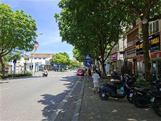 Bán đất phố trường lâm, ngô gia tự, long biên 205m2, mt 11m, giá 32 tỷ. ô tô vào nhà