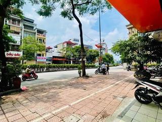 Bán nhà mặt phố ngô gia tự, long biên 160m2, mt 7.5m, giá 45 tỷ. mặt phố tiềm năng dài hạn.