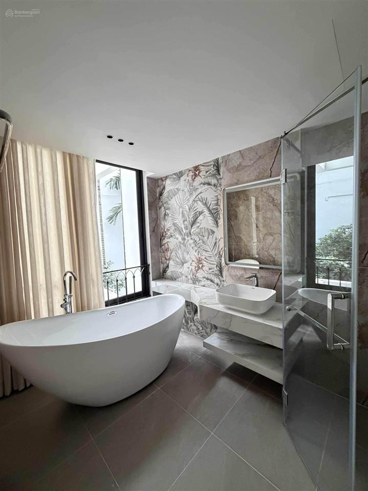 Bán nhà riêng phố ngọc lâm, long biên 60m2, 6 tầng thang máy, giá 14,8 tỷ