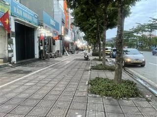 Bán nhà mặt phố ngô gia tự quận long biên thành phố hà nội 150m2, mt 8m, giá đầu tư 34 tỷ. 
