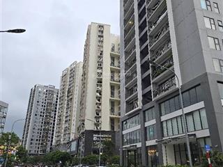 Bán nhà phố nguyễn văn cừ, quận long biên, phường bồ đề 95m2, giá 23 tỷ. phân lô ô tô tránh nhau.