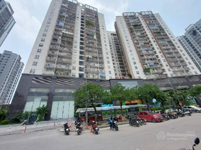 Bán nhà riêng phố nguyễn văn cừ, long biên 35m2, 6 tầng thang máy, giá 12 tỷ. ô tô vào nhà.