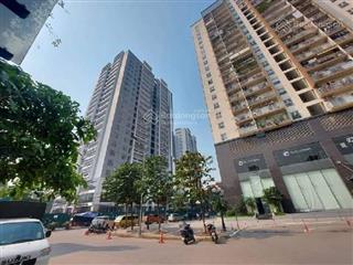 Bán nhà riêng phố nguyễn văn cừ, long biên 35m2, 6 tầng thang máy, giá 12 tỷ. ô tô vào nhà.
