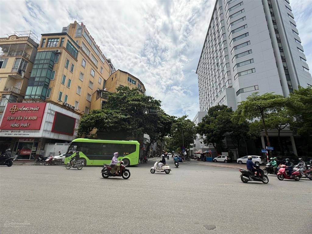 Mặt phố hồng tiến, long biên 155m2, 6 tầng thang máy, giá 58 tỷ. đầu tư ngay dành cho "cá mập"