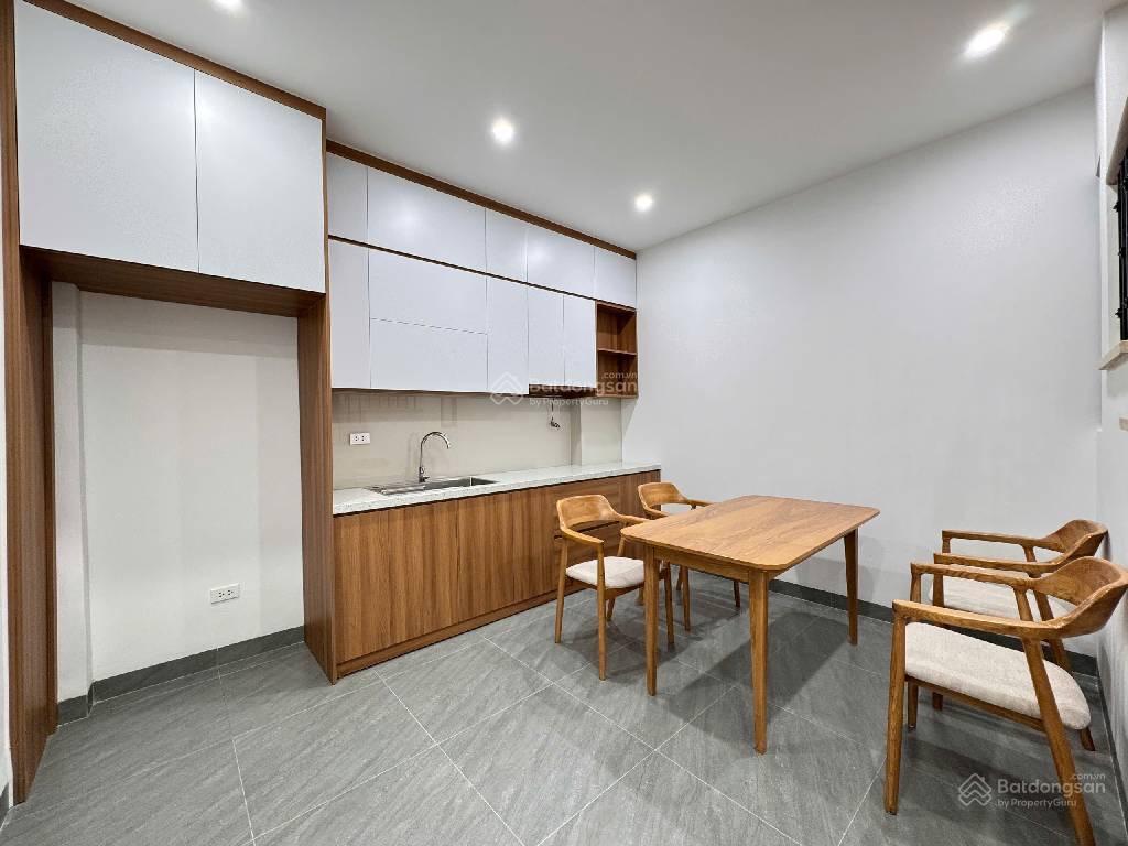 Bán toà apartnemt dòng tiền phố nguyễn văn cừ, long biên 85m2, 7 tầng thang máy, giá 16.8 tỷ