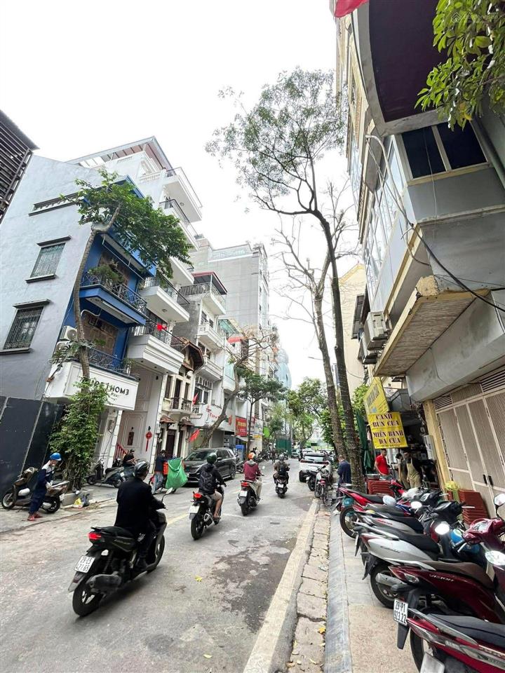 Bán nhà mặt phố 80m2, 4 tầng, mt 5.2m trần xuân soạn, hai bà trưng, 40 tỷ vnd, hàng hot