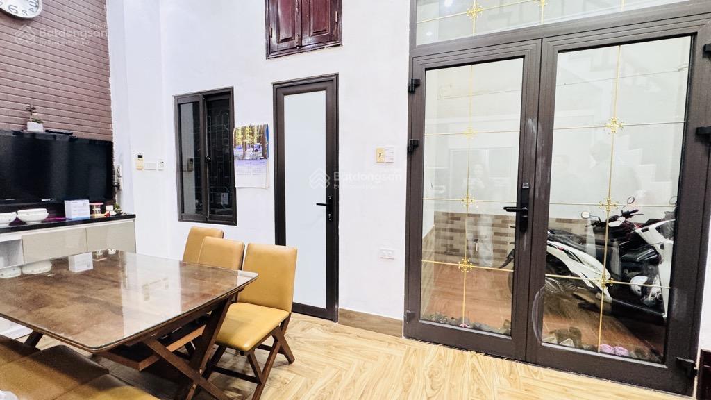 Siêu phẩm mặt ngõ thông  ô tô tránh  kinh doanh đỉnh quán thánh, ba đình 40m2, giá 16.5 tỷ