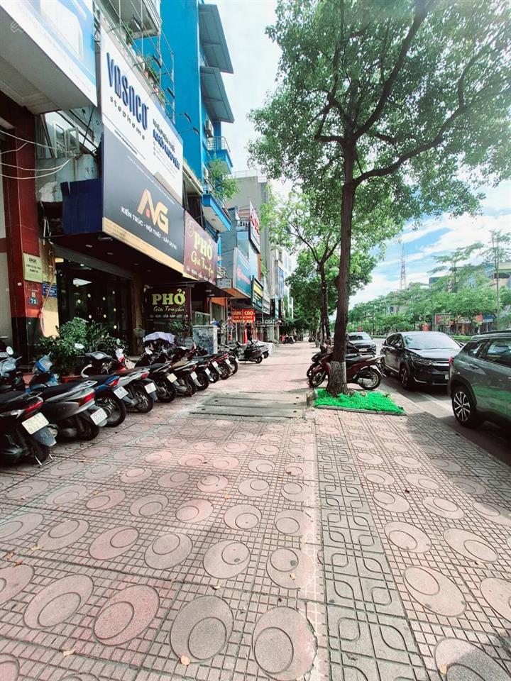 Hiếm có khó tìm mặt phố ngô gia tự  100m2 x 5 tầng vỉa hè đá bóng 32 tỷ (thương lượng mạnh)