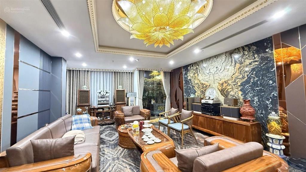 Bán tòa nhà mặt phố ngô gia tự  long biên  120m2, mt 8.5m  7 tầng thang máy  giá 62 tỷ
