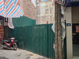 Bán đất hoàng quốc việt  cầu giấy  dt gần 60 m2  mt 5,6 m  ô tô qua nhà  12 tỷ