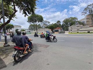 Ngợp bank, bán rẻ căn nhà 5 tầng, 120m2, hẻm xe hơi, nguyễn kiệm, p3 gò vấp,