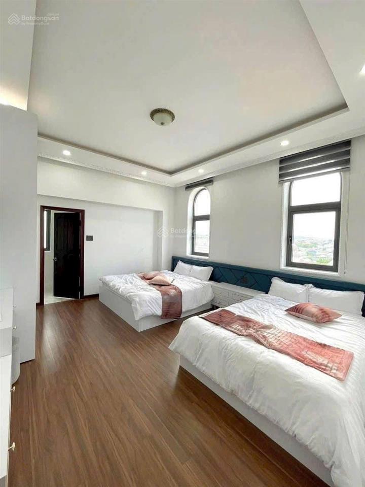 Biệt thự 200m2 vip 5 tầng đường phù đổng thiên vương đà lạt