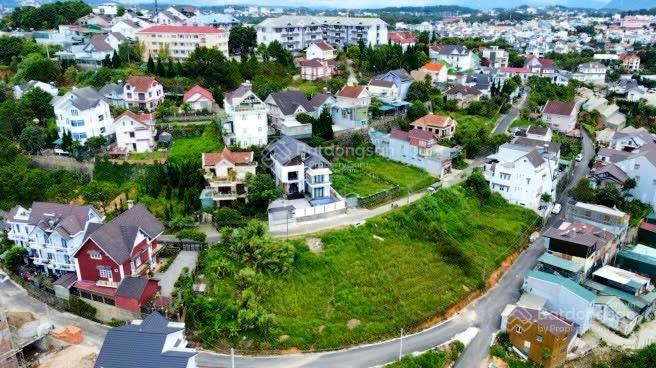 406m2 đất biệt thự lý nam đế 13,3 tỷ