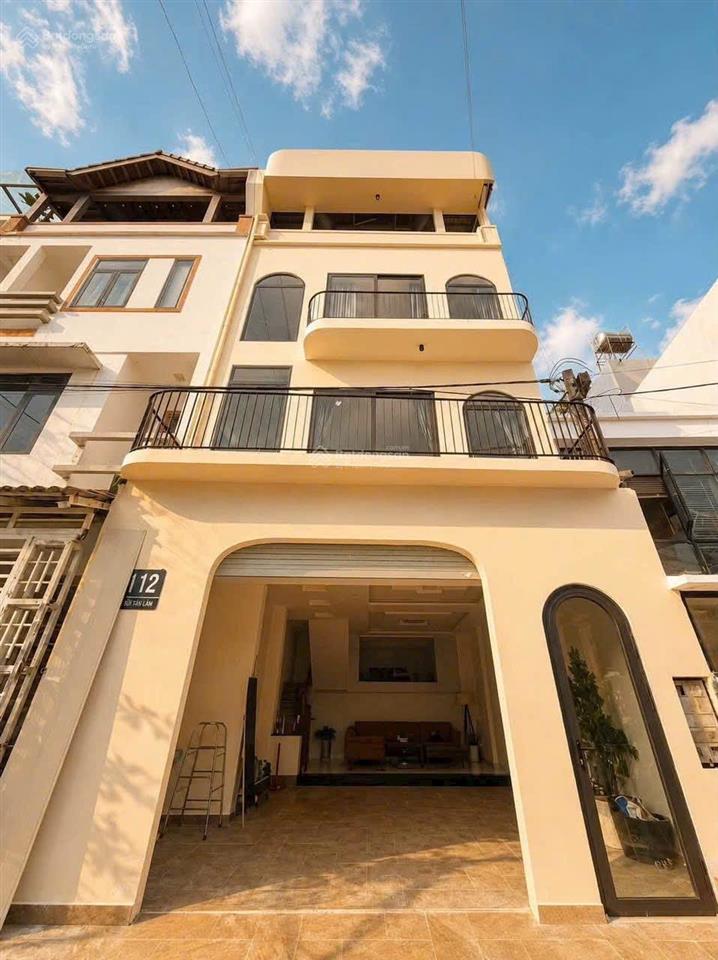 Homestay 4 tầng mới trung tâm đà lạt 8 tỷ