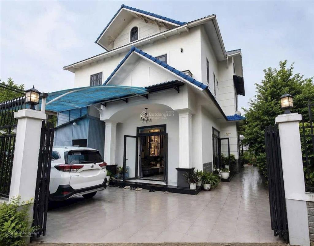 Biệt thự 200m2 trịnh hoài đức 8,2 tỷ