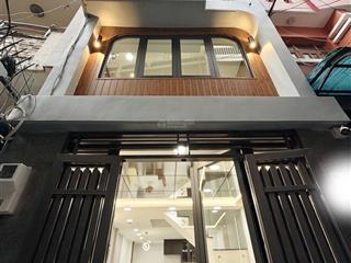 Nhà đẹp 5 tầng  hoàng văn thụ ,p9 phú nhuận  6 pn, 1 phòng thư dãn / sauna, sân thượng  34m2