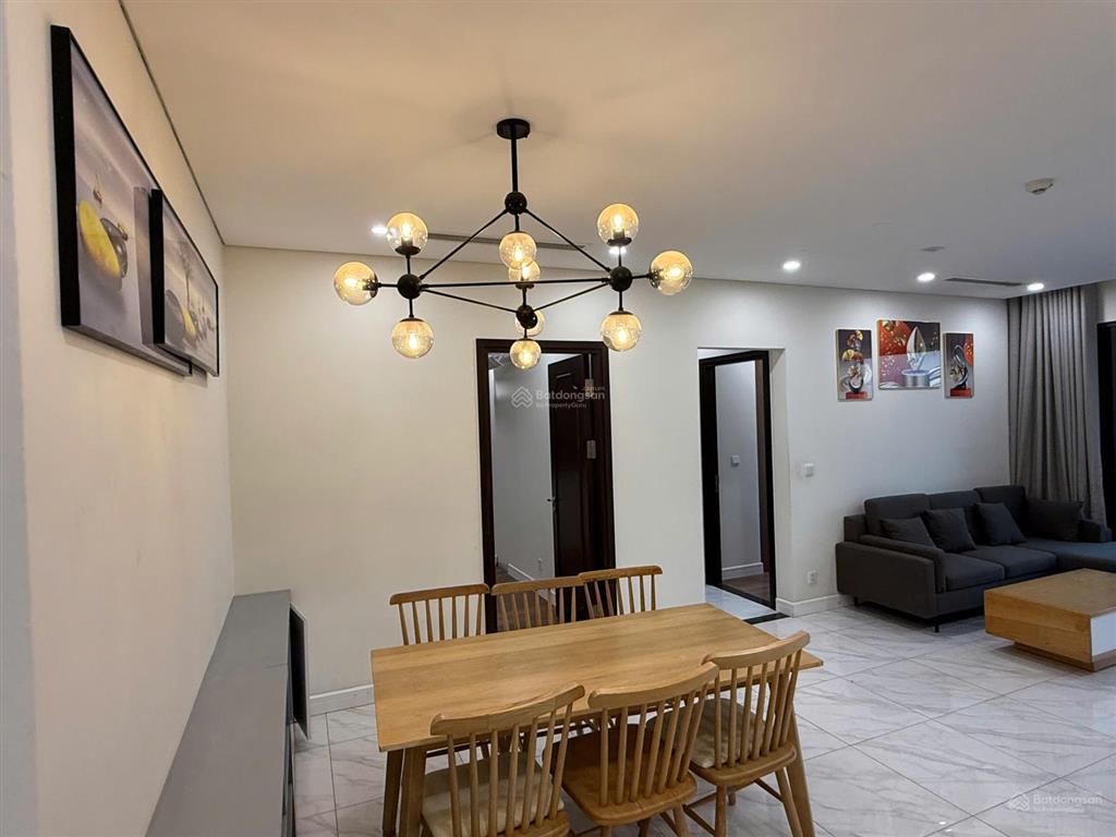 Nhỉnh 13 tỷ sở hữu ngay ch 3pn view trực diện hồ tây tại d'eldorado. full nội thất.  0965 666 ***