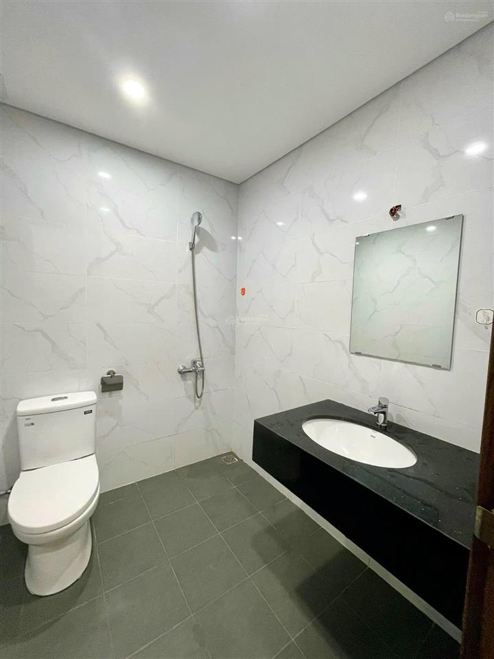 Chính chủ cần bán nhanh căn hộ 2pn tại plaza 2 fpt