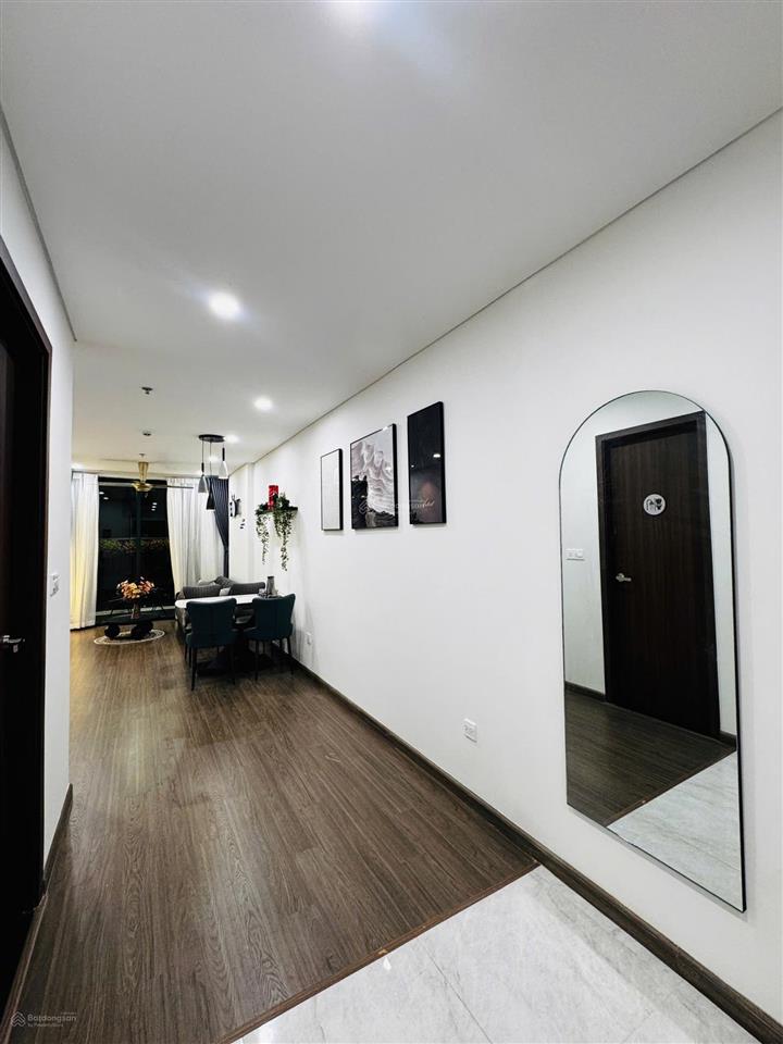 Chính chủ cần bán nhanh căn góc 2pn, 74m2, full nội thất xịn đẹp tại fpt plaza 2  đà nẵng