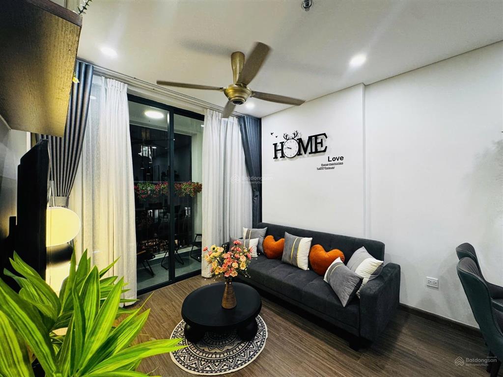 Chính chủ cần bán nhanh căn góc 2pn, 74m2, full nội thất xịn đẹp tại fpt plaza 2  đà nẵng