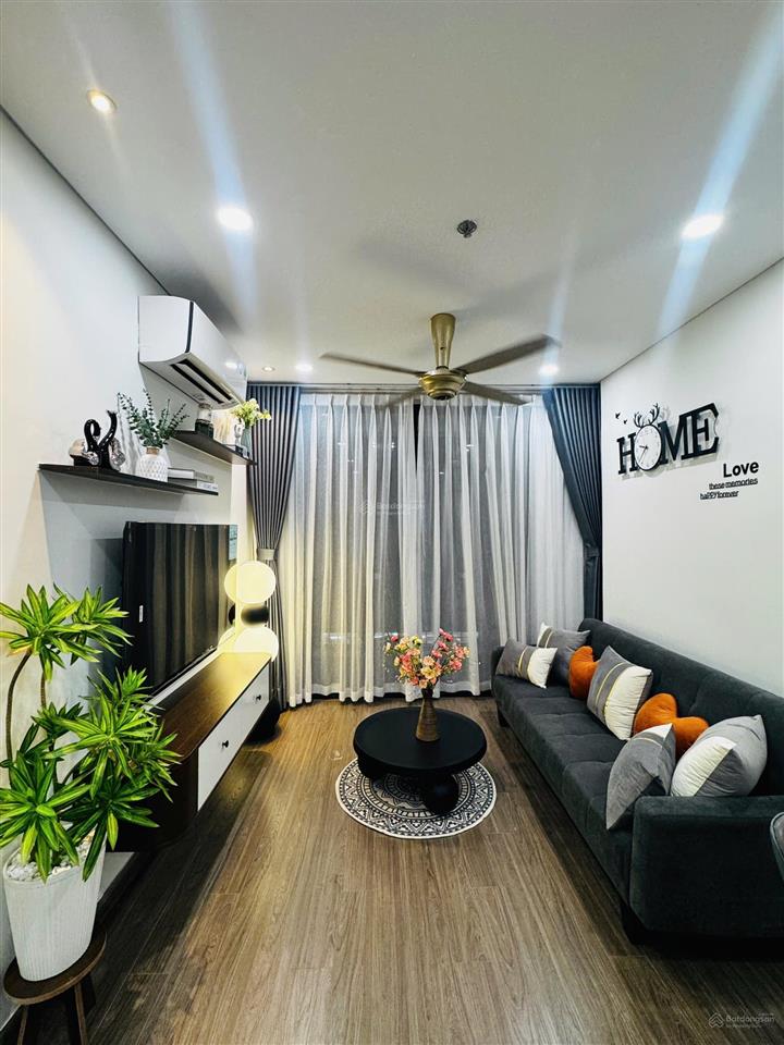 Chính chủ cần bán nhanh căn góc 2pn, 74m2, full nội thất xịn đẹp tại fpt plaza 2  đà nẵng