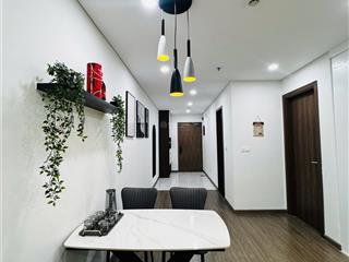 Chính chủ cần bán nhanh căn góc 2pn, 74m2, full nội thất xịn đẹp tại fpt plaza 2  đà nẵng