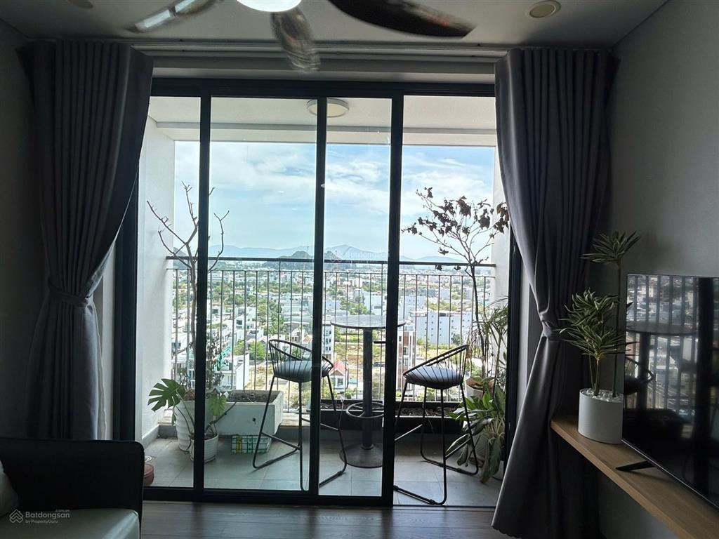 Chính chủ cần bán nhanh căn 3pn, căn góc tại fpt plaza 2  vị trí đẹp, view thoáng