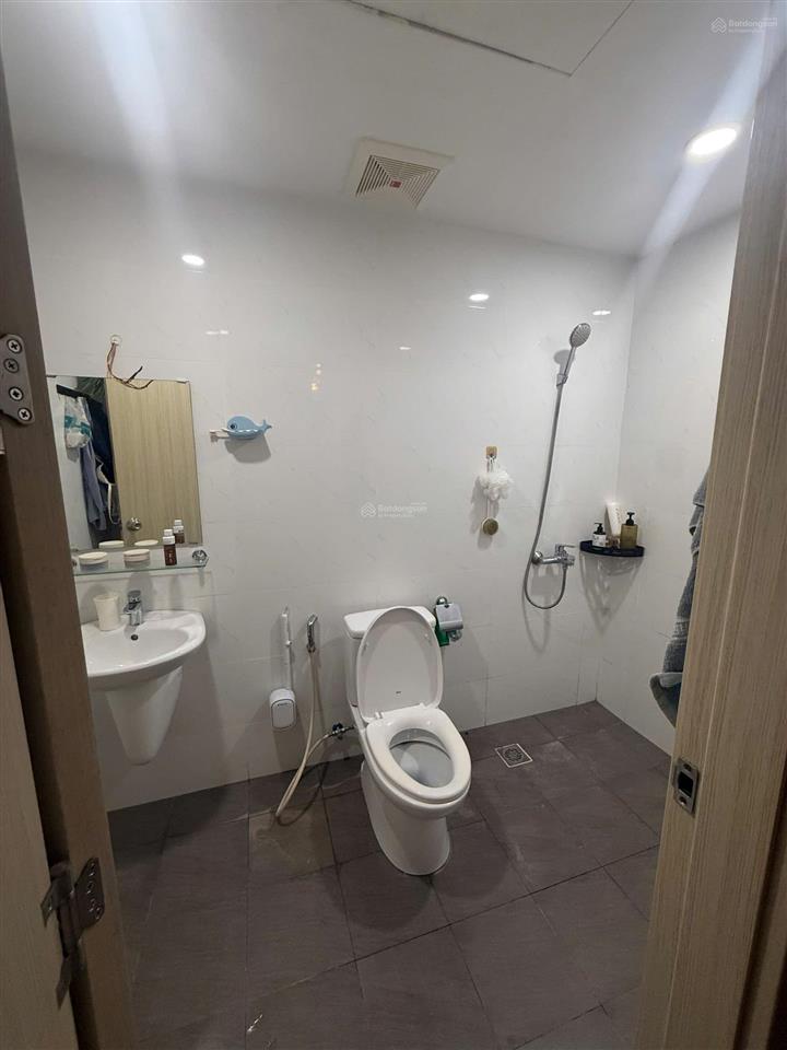Chính chủ cần bán nhanh căn góc 2pn, 69m2, view thoáng và đẹp tại fpt plaza  đà nẵng