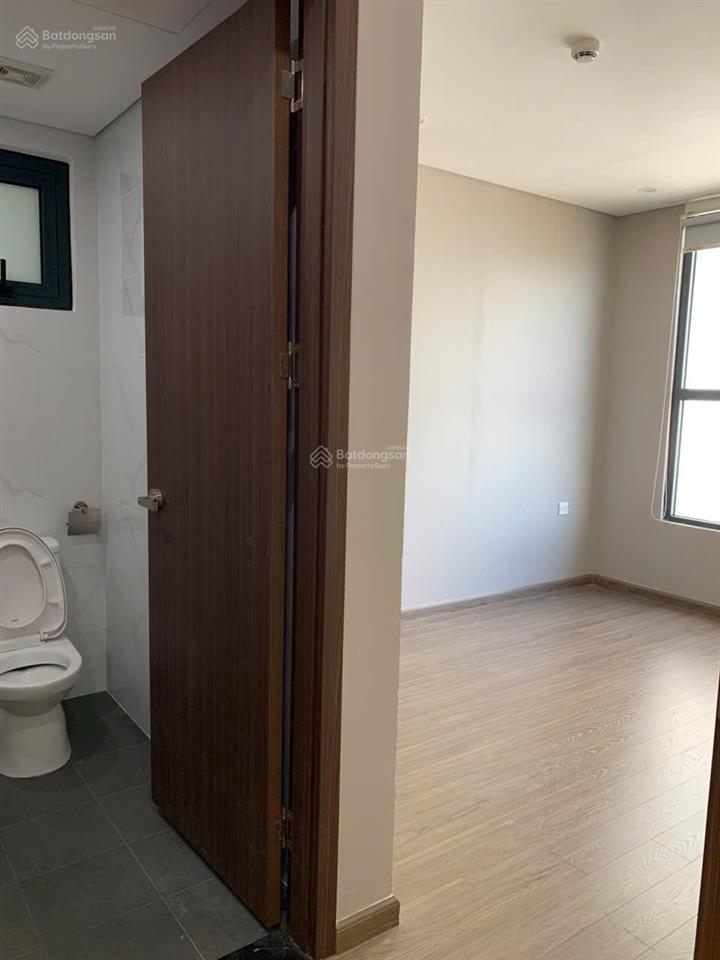 Cần bán nhanh căn hộ 2pn, 70m2, tầng cao tại fpt plaza 2