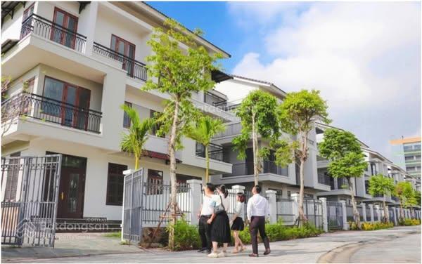 Biệt thự 180m2  centa riverside  sẵn sổ  giá chỉ 11,9 tỷ  rẻ nhất khu  tiềm năng tăng giá mạnh
