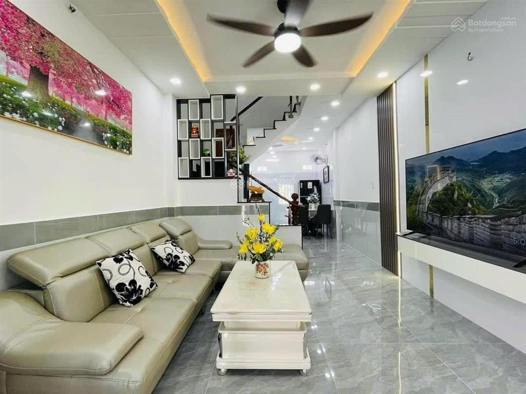 Chủ kẹt tiền cần bán gấp nhà bùi quang là, p. 12, gò vấp. shr, dt 52m2 (4mx13m)