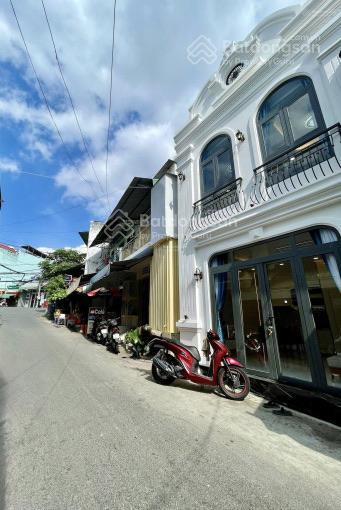 Nhà lê quang định bình thạnh, dòng tiền cho thuê tốt, gần nhiều đh, full nội thất, giá 2tỷ790tr