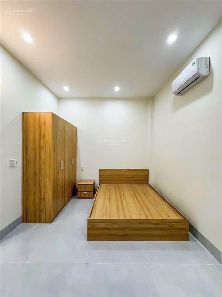 Anh thuận kẹt tiền cần bán gấp nhà ở hoàng văn thụ, phú nhuận. dt 36m2(4mx9m). shr