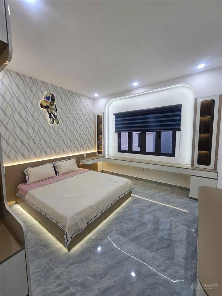 Gấp gấp gấp! nhà nguyễn bỉnh khiêm, gò vấp. dt 40m2(4mx11m) 4pn 4wc. hđt 8tr/th. giá 2tỷ460tr