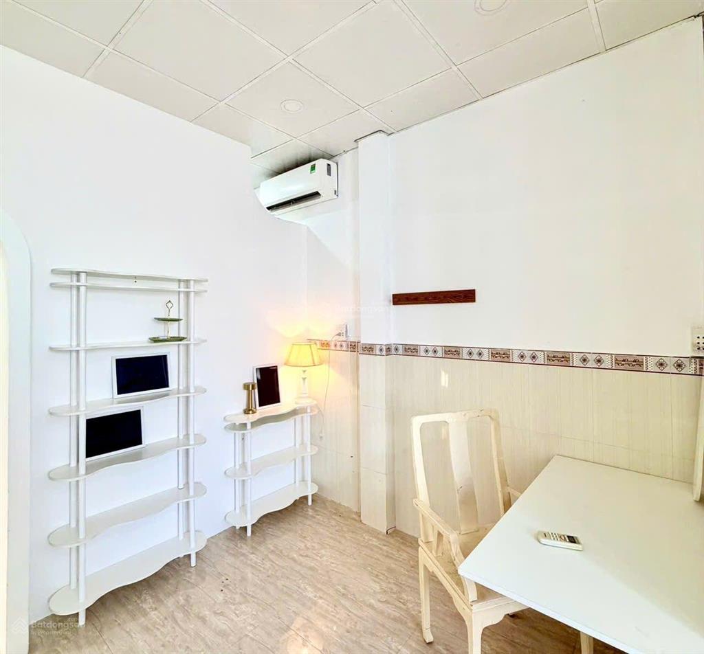 Bán nhà riêng tại hẻm 266, tôn đản, khánh hội, giá cực chất 3,75 tỷ, 28 m2
