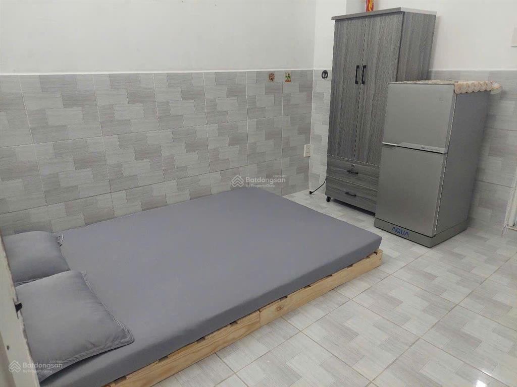 Bán cc mini ở hẻm đường đoàn văn bơ 9,5 tỷ 98,1m2 nhiều tiện ích, giá tốt