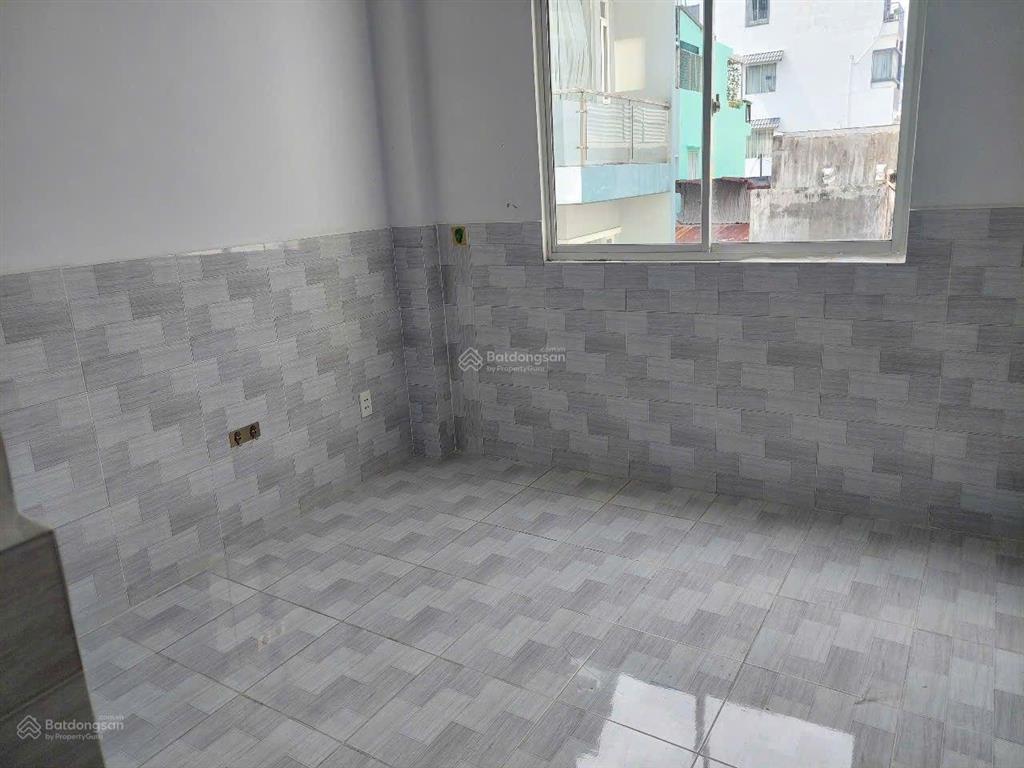 Bán cc mini ở hẻm đường đoàn văn bơ 9,5 tỷ 98,1m2 nhiều tiện ích, giá tốt