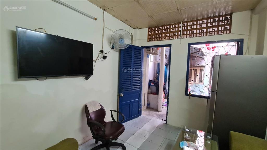 Bán nr tại hẻm //, nguyễn văn cừ, 3,7 tỷ, 19m2, đẹp, nhiều tiện ích