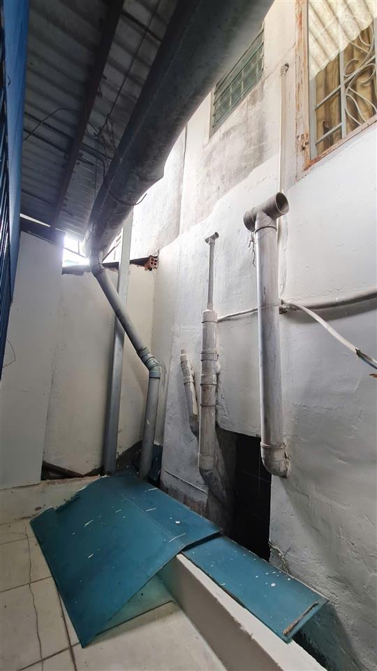 Bán nr tại hẻm //, nguyễn văn cừ, 3,7 tỷ, 19m2, đẹp, nhiều tiện ích