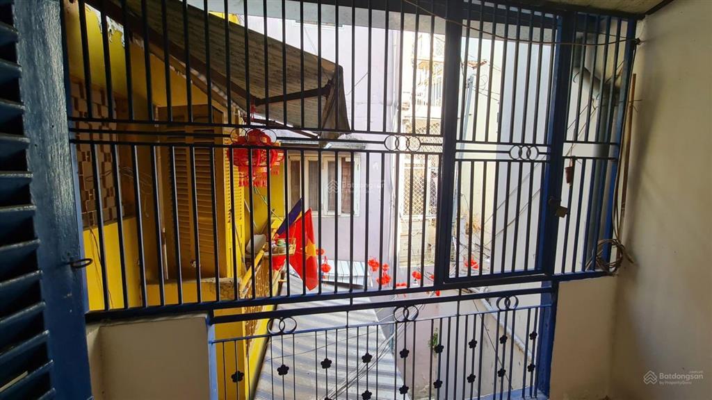 Bán nr tại hẻm //, nguyễn văn cừ, 3,7 tỷ, 19m2, đẹp, nhiều tiện ích