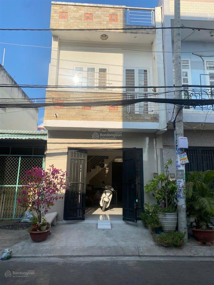 Cho thuê nguyên căn nhà phố tại an lạc, 12 triệu vnd, 111m2, giá cực chất