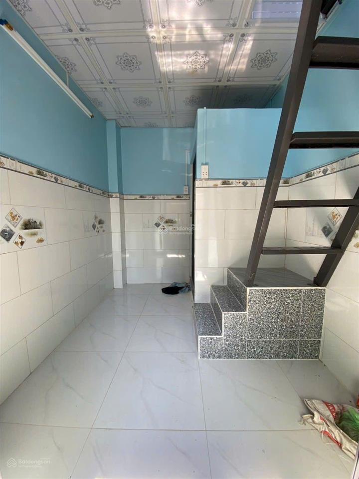 Bán gấp nr 2pn, 2wc tại đinh hòa, p13, q8, 1,33 tỷ, 6,9m2