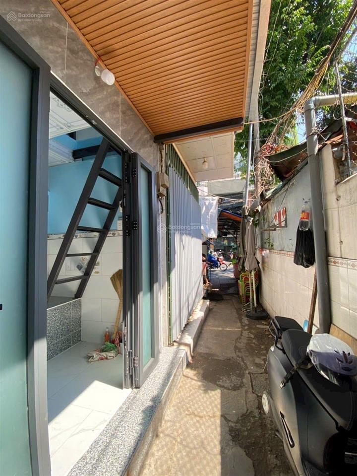 Bán gấp nr 2pn, 2wc tại đinh hòa, p13, q8, 1,33 tỷ, 6,9m2