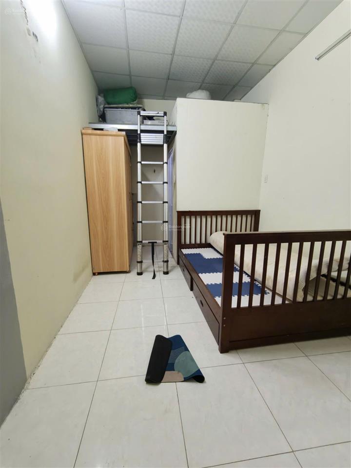 Cho thuê nr 75m2, 9,5 triệu, 3pn, 3wc, ở hẻm đường huỳnh tấn phát, q7, tp. hcm