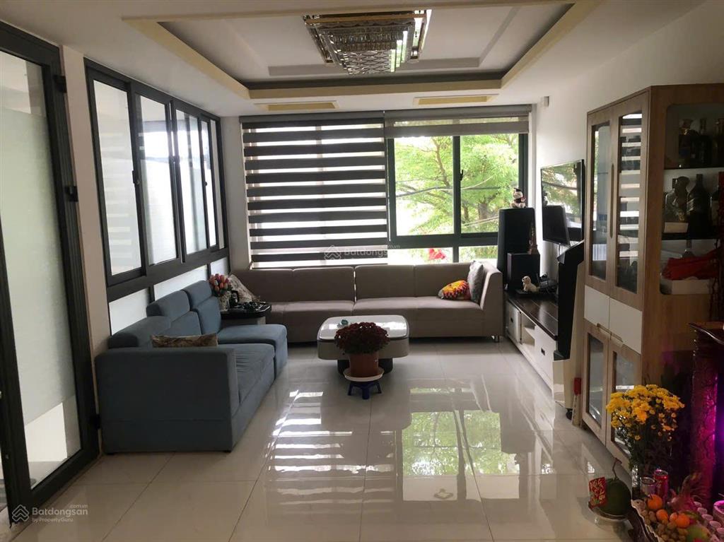 Nhà phố cao cấp 3 tầng, hẻm xe tải 20m, gần kcn hiệp phước, hợp ở/cho thuê, sổ hồng, 11,5 tỷ